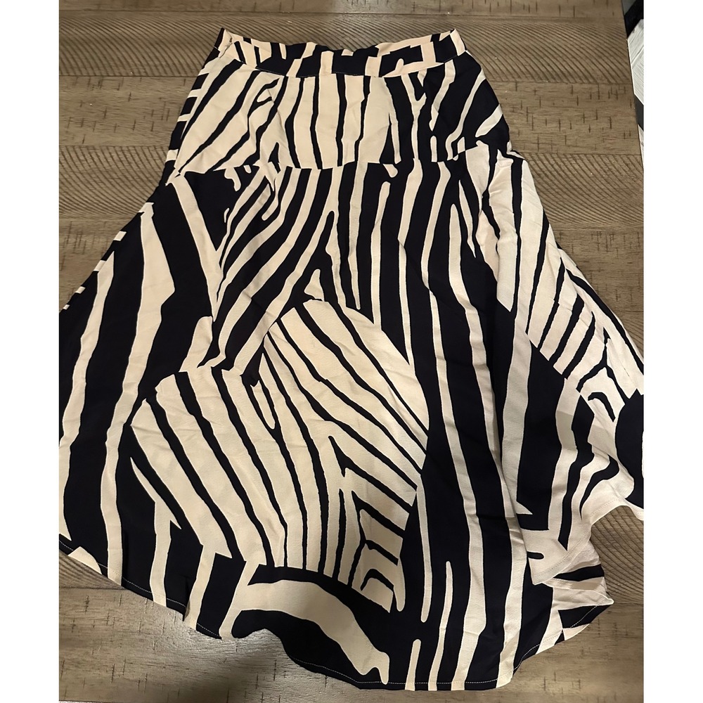 Maeve by Anthropologie Black & Cream Graphic Zebra Print Midi Skirt - Size 2 - Picture 2 of 3